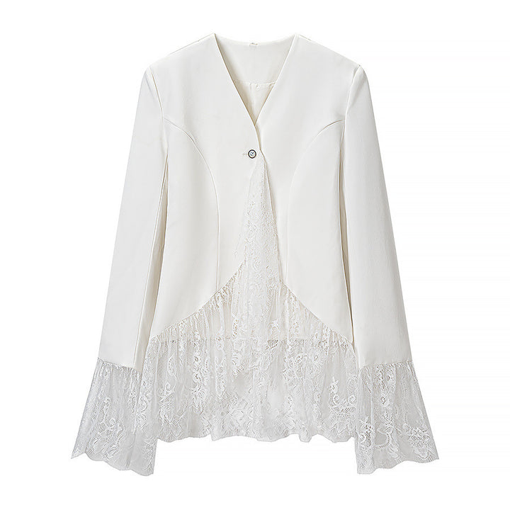Damen Spitzenjacke mit taillierter Passform, ausgestelltem Spitzenbesatz und V-Ausschnitt Echo Archiv
