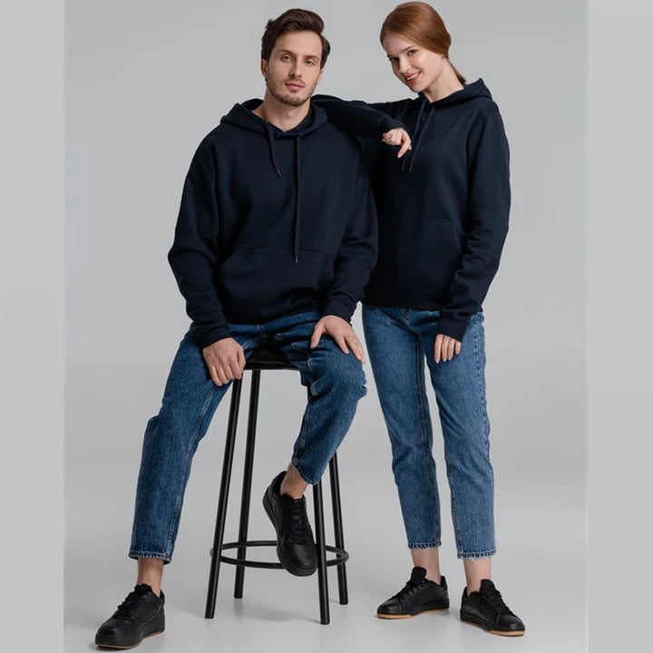 Unisex nan minimalistischer Heavyweight Kapuzenpullover aus French‑Terry mit verdeckter Kängurutasche und schmaler Silhouette Echo Archiv