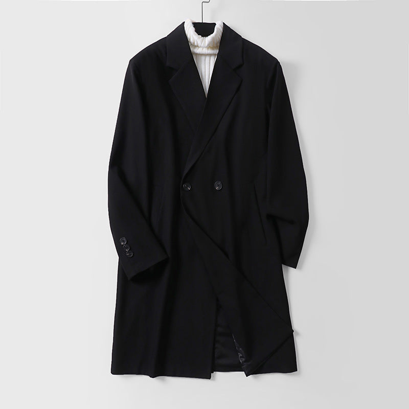 Herren Longline-Mantel im minimalistischen Schnitt mit Schalkragen und zweireihiger Knopfleiste Echoarchiv