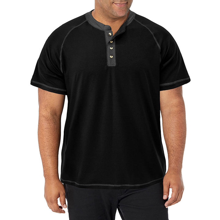 Herren Kurzarm-Henley-Shirt mit auffälligen Kontrastnähten und bequemer Passform Echoarchiv