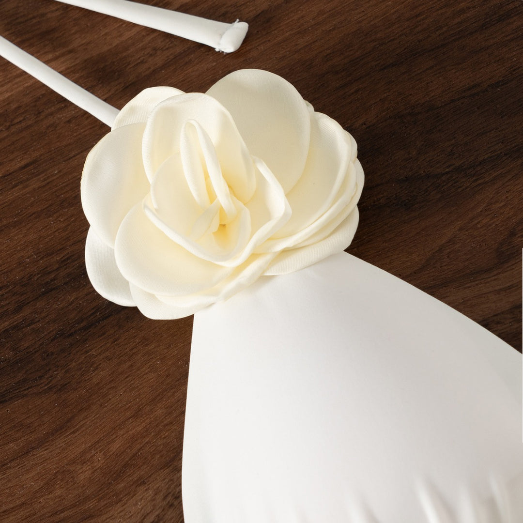 Damen Triangel-Bikini mit verspielten Blumenapplikationen Echo Archiv