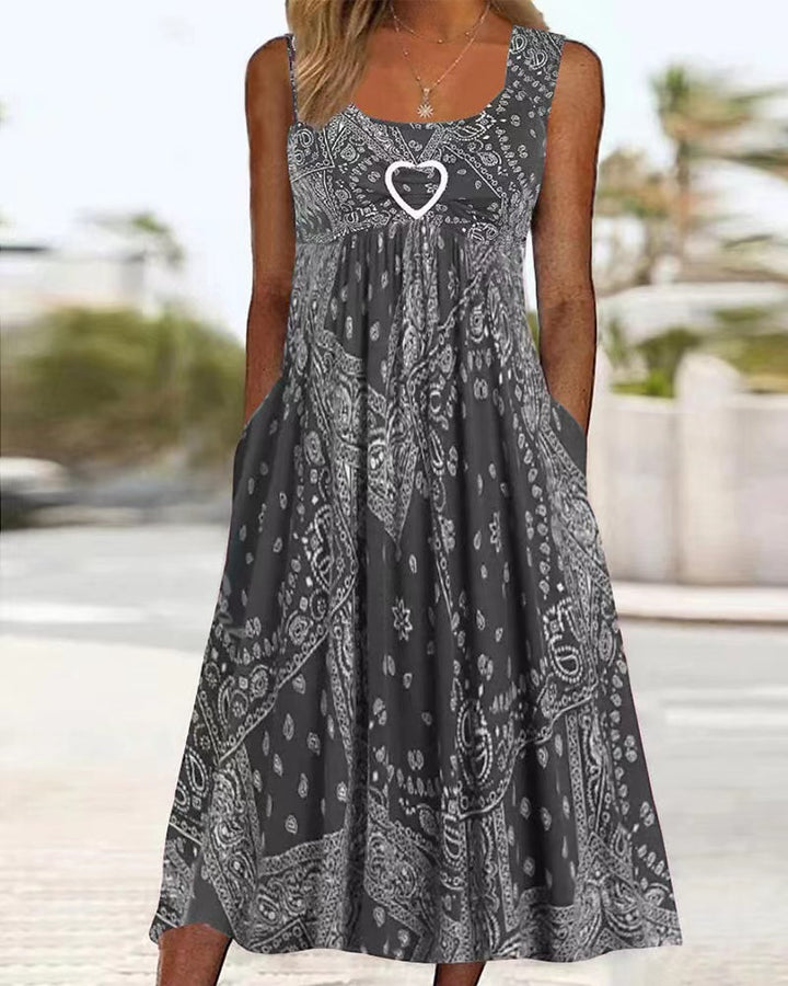 Damen nan luftiges Maxi-Kleid mit Paisley-Bandana-Print, geraffter Empire-Taille und praktischen Seitentaschen Echo Archiv