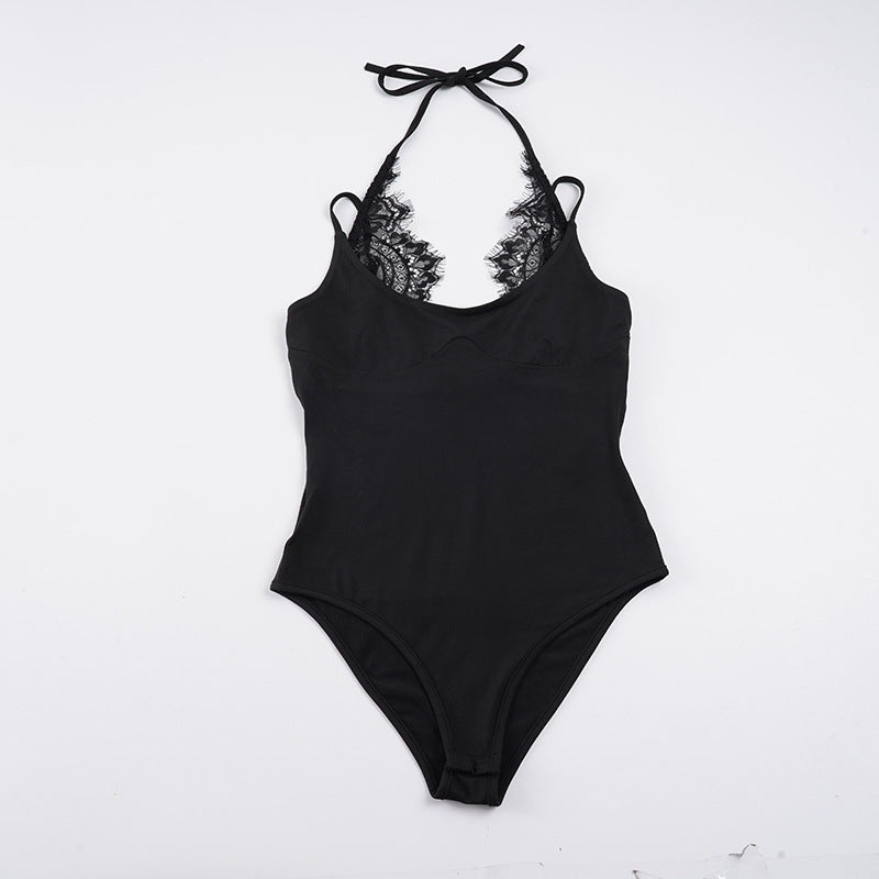Damen Badeanzug mit elegantem Spitzeneinsatz und halterförmigem Design Echo Archiv