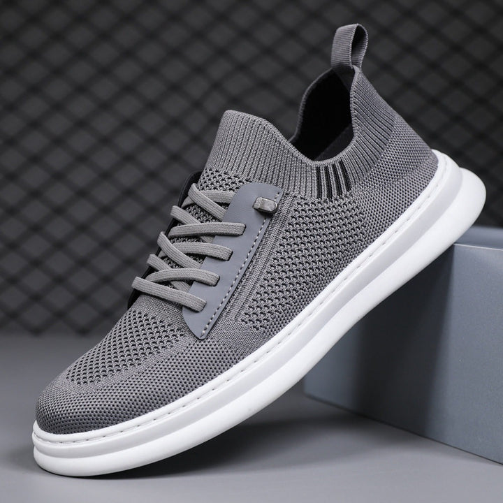 Herren Atmungsaktive Sneakers mit elastischem Schnürsystem Echoarchiv