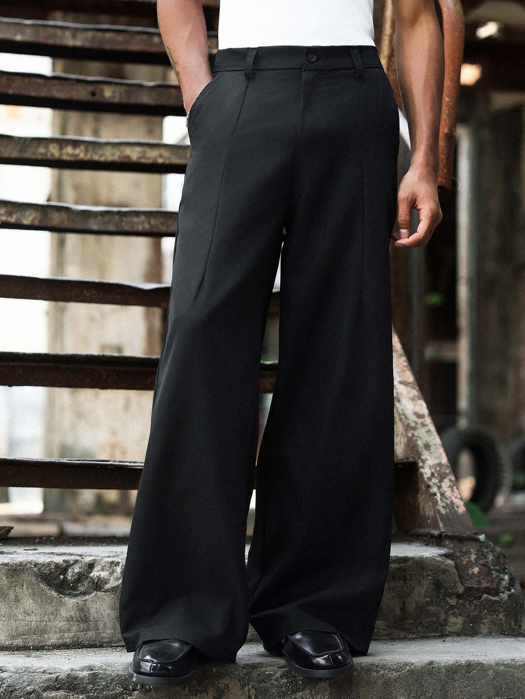 Herren Elegante und bequeme weite Stoffhose Echo Archiv