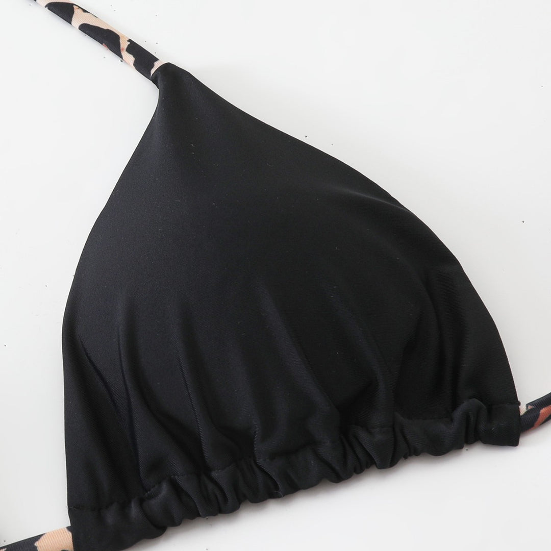 Damen Triangel-Bikini-Set mit kreativem Bindesystem und hohem Beinausschnitt Echo Archiv