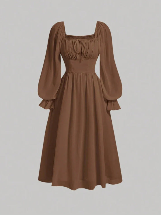 Damen Elegantes Midikleid mit Puffärmeln Echo Archiv