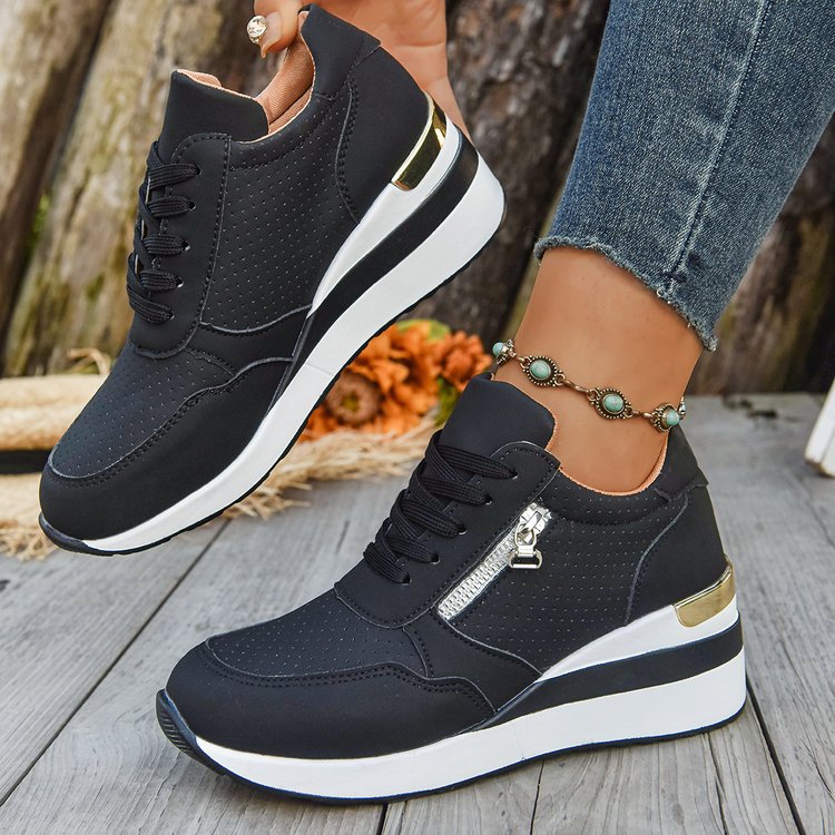 Damen Keil-Sneaker mit seitlichem Reißverschluss, perforiertem Obermaterial und ergonomischem Plateau-Fußbett Echo Archiv