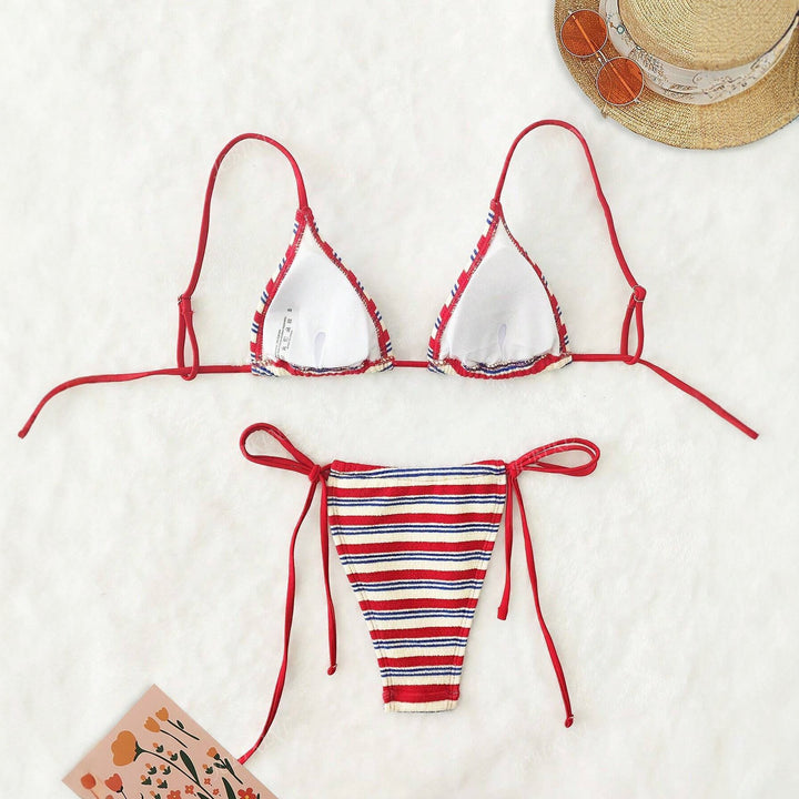 Damen Triangel-Bikini-Set mit verspieltem Design und regulierbaren Trägern Echo Archiv