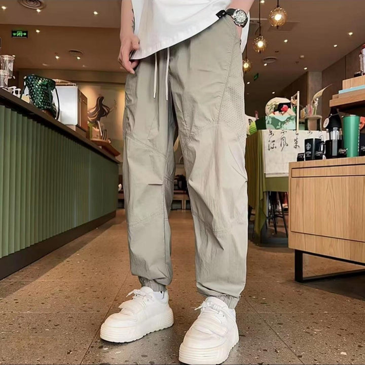 Herren Leichte Cargo-Hose mit praktischen Seitentaschen Echoarchiv