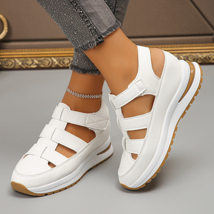 Damen Plateau-Sandalen mit geschlossener Zehenpartie und verstellbarem Klettverschluss – Sorelia