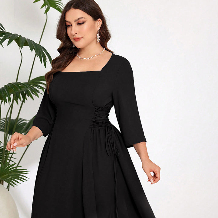 Damen Midi-Kleid mit schickem Quadrat-Ausschnitt und eleganten Rüschendetails Echo Archiv