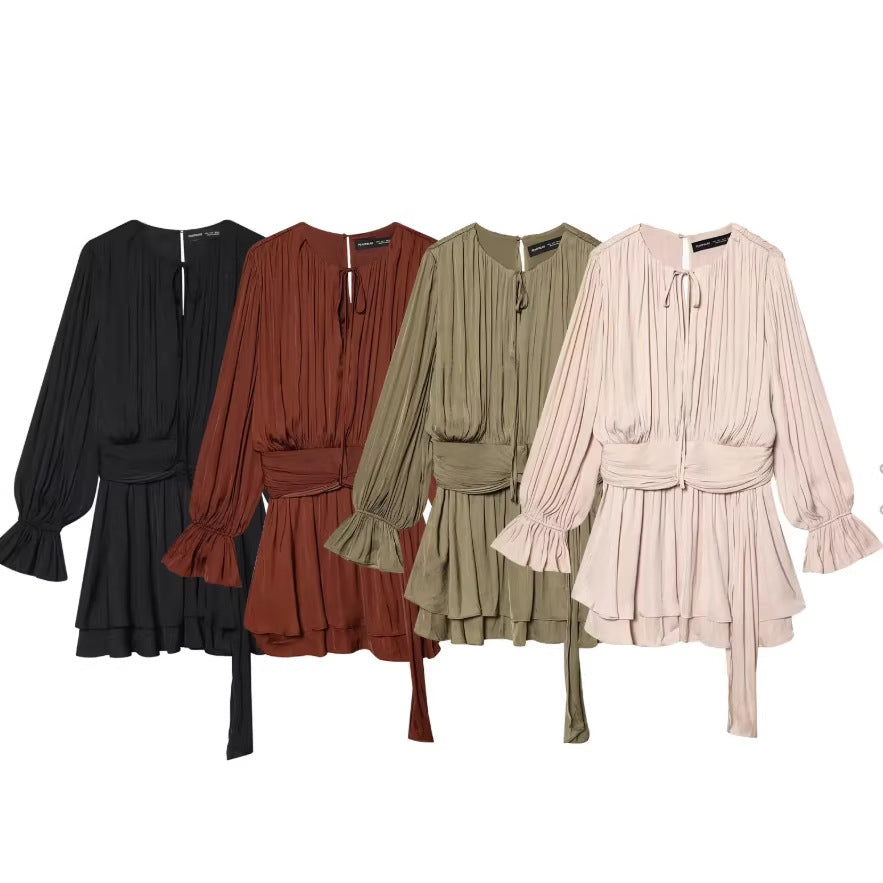 Damen Plissiertes Bindeblouson-Minikleid mit tailliertem Wickelgürtel und Glockenärmeln Echo Archiv