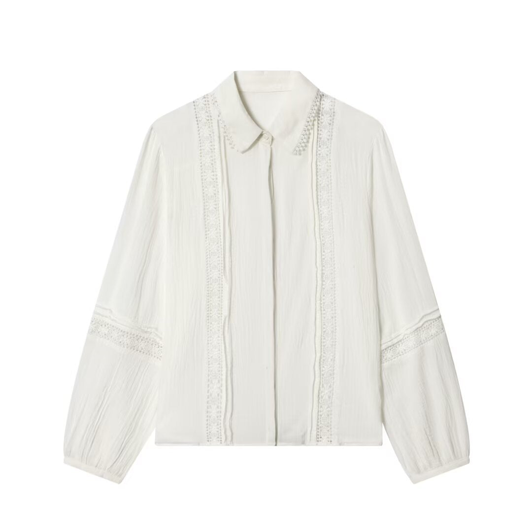Damen Elegante Baumwollmisch‑Bluse mit Spitzenpasse, verdeckter Knopfleiste und weiten Ballonärmeln Echoarchiv