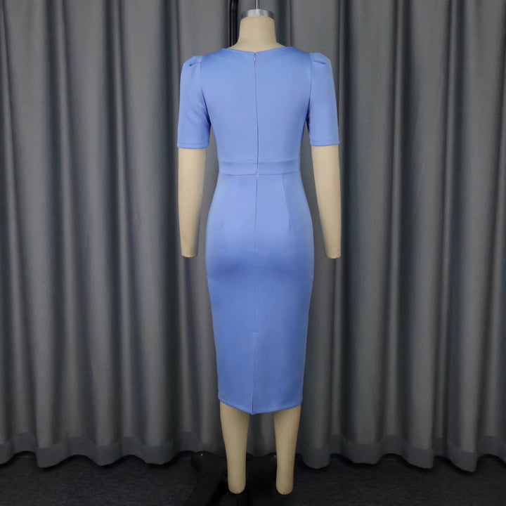 Damen figurbetontes Kleid mit dekorativer Blütenapplikation Echo Archiv