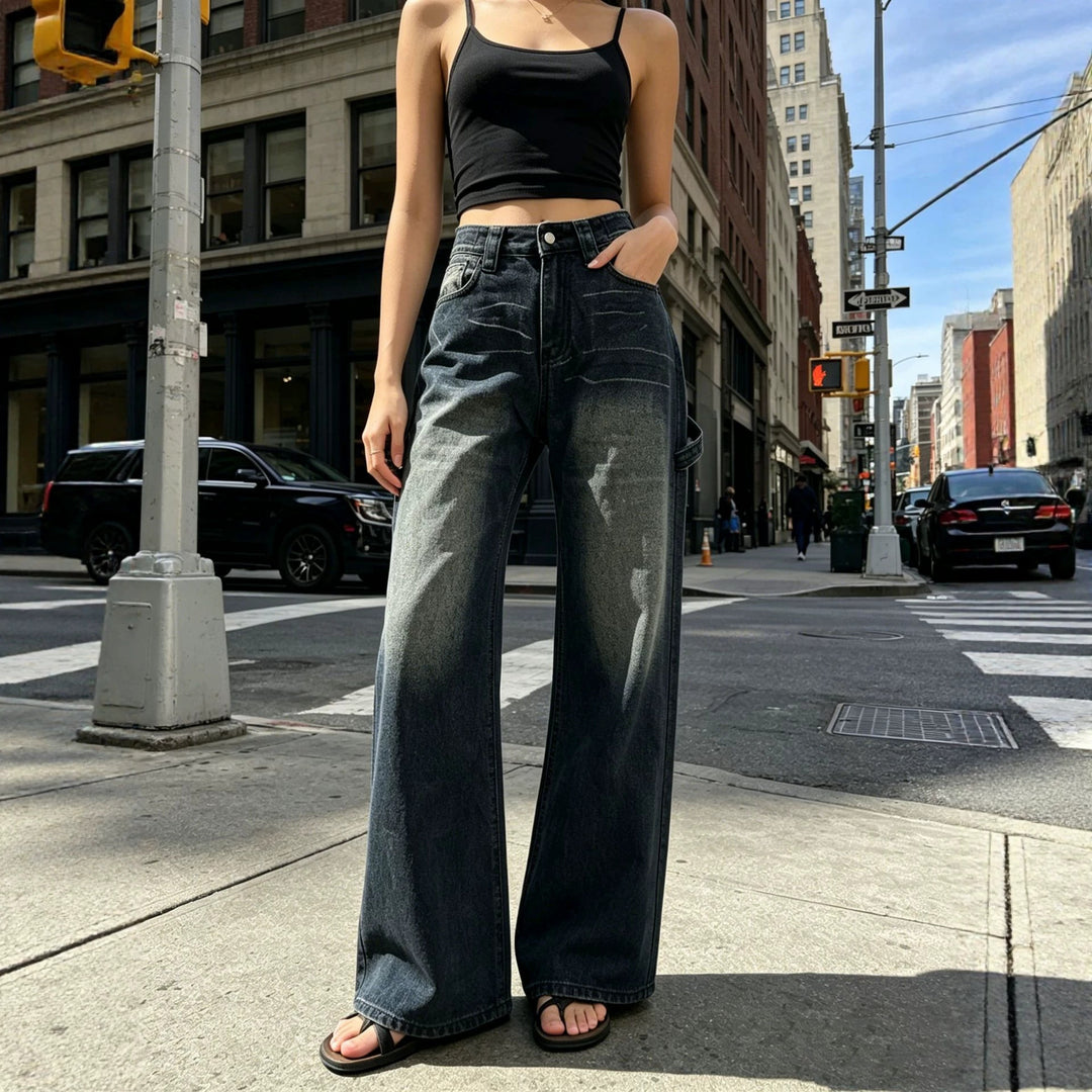 Damen nan weite High‑Waist Carpenter-Denimhose mit Utility-Seitentasche und ausgestelltem Bein Echo Archiv