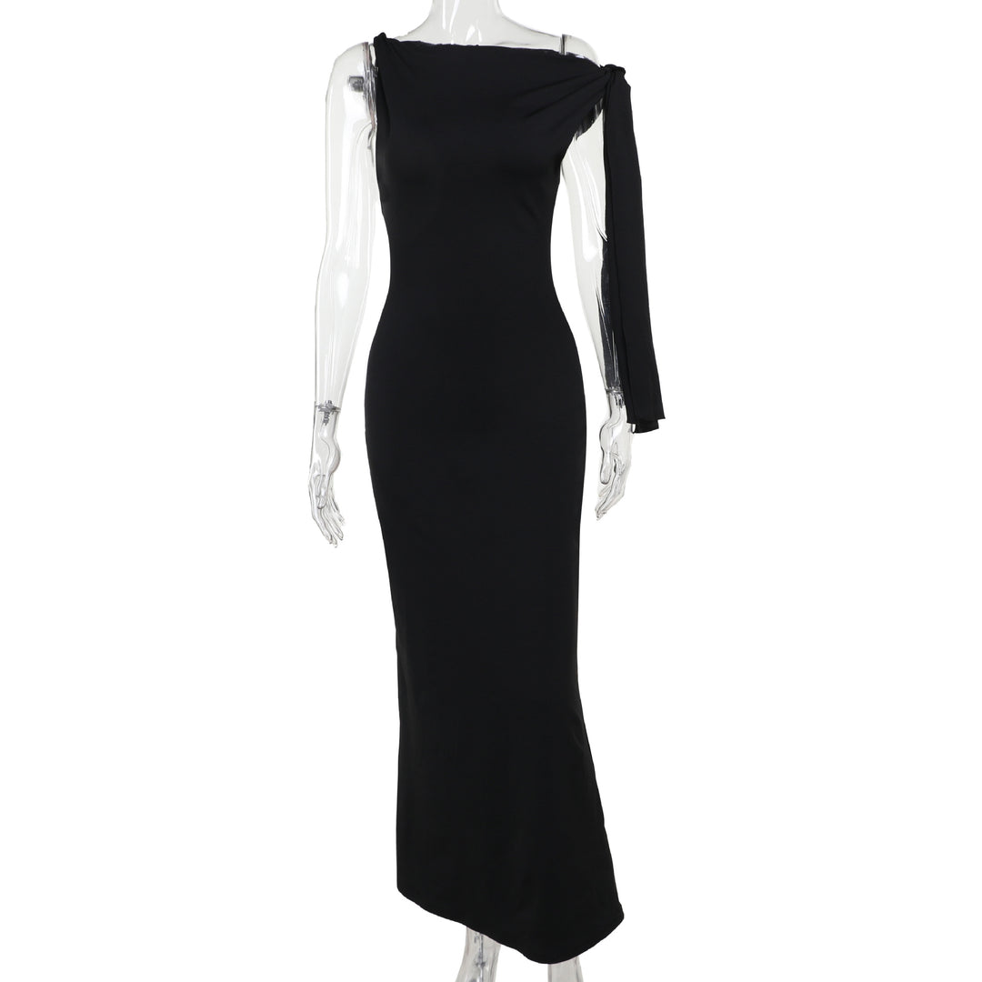 Damen Elegantes Maxikleid mit asymmetrischem Ärmel und figurformendem Schnitt Echo Archiv