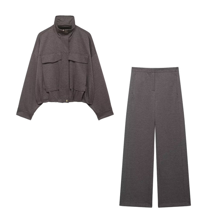 Damen Zweiteiliges Set aus Cropped-Boxy-Jacke mit Stehkragen und hochtaillierter weiter Hose Echoarchiv