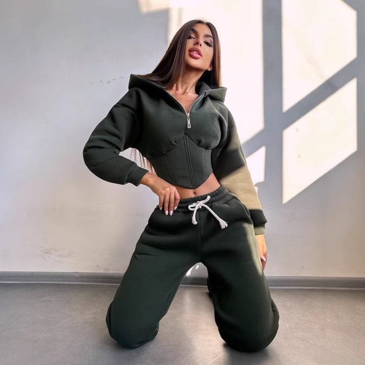 Damen Crop-Kapuzenjacke mit Korsagennaht und High-Waist Jogginghose – Élanora