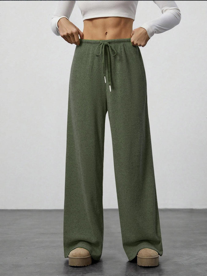 Damen Weit geschnittene Relax-Hose aus elastischem Strickmaterial mit Kordelzug Echo Archiv