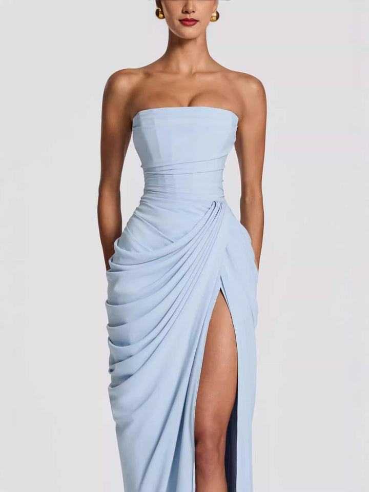 Damen Elegantes Bandeau Abendkleid mit Raffungen und Beinschlitz Echo Archiv