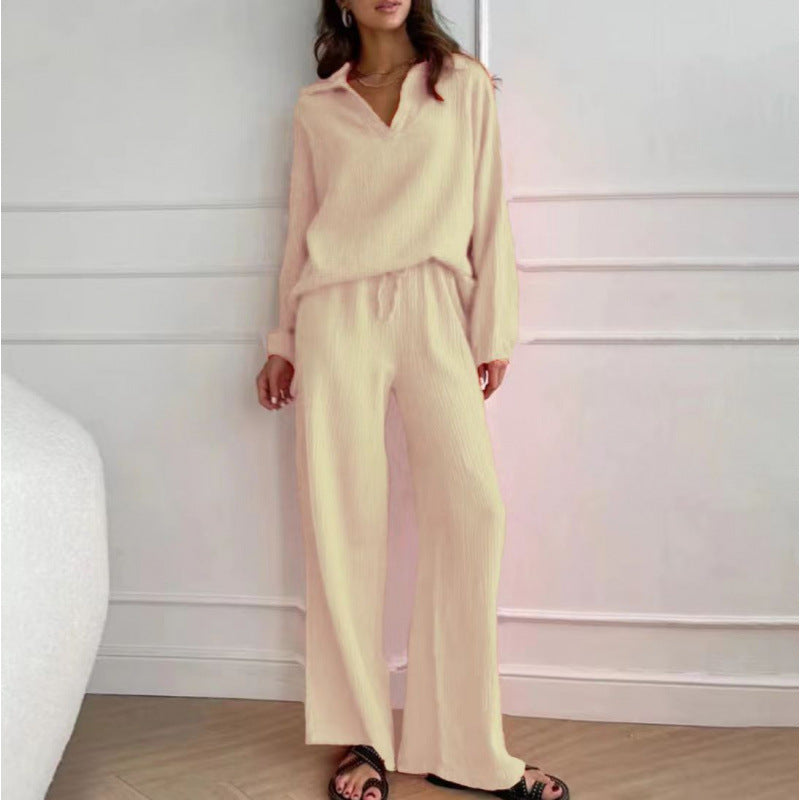 Damen Leichtes Crinkle-Lounge-Set mit V-Ausschnitt und weiter High-Waist-Hose Echo Archiv