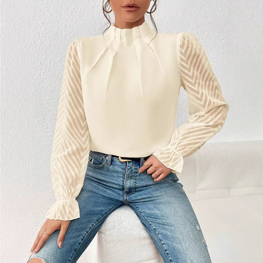 Damen Taillierte Chiffonbluse mit Stehkragen und transparenten Chevron-Ärmeln Echo Archiv
