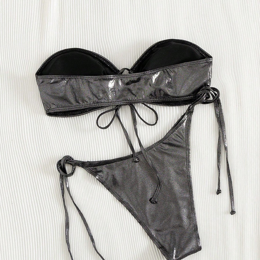 Damen Bandeau-Bikini-Set mit eleganter Raffinesse – Maréssa