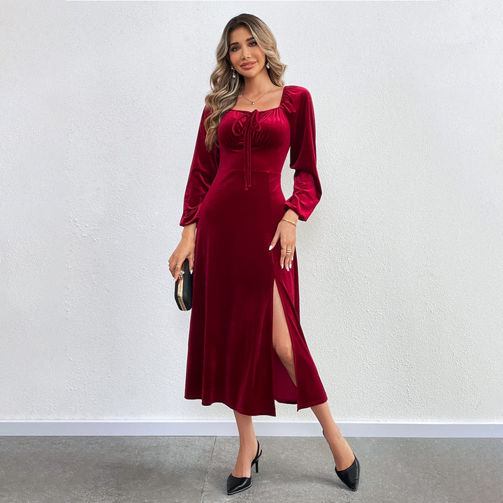 Damen elegantes Samt-Midikleid mit Binddetail am Bustier, taillierter Schnitt und seitlichem Oberschenkelschlitz – Élara