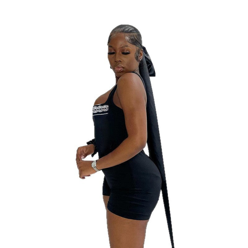 Damen Schwimmsuit mit eleganter Spitze und breiten Trägern Echo Archiv
