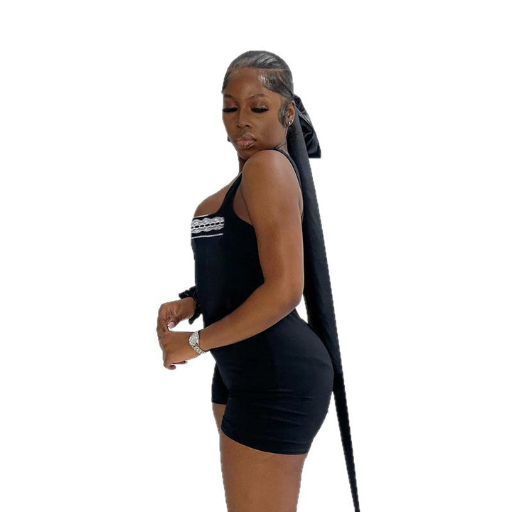 Damen Schwimmsuit mit eleganter Spitze und breiten Trägern Echo Archiv
