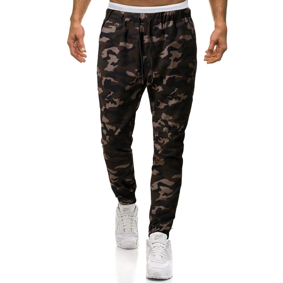 Herren Cargohose mit stylischem Camouflage-Design und elastischem Bund Echoarchiv