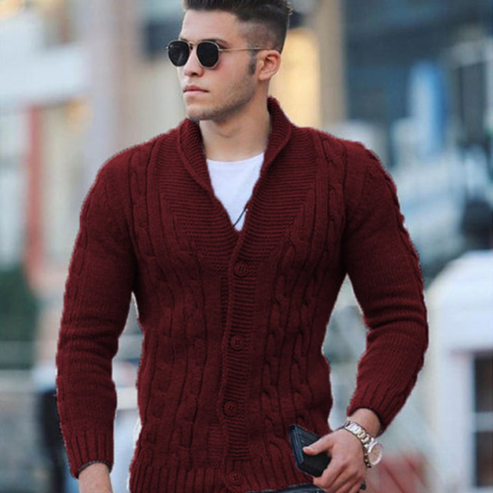 Herren Strickjacke mit einzigartigem Zopfmuster und modischem Schalkragen Echoarchiv
