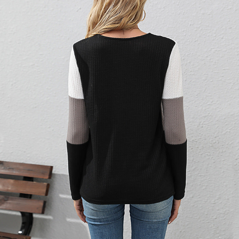 Damen Waffelstrick-Longsleeve mit V-Ausschnitt und Henley-Knopfleiste Echoarchiv
