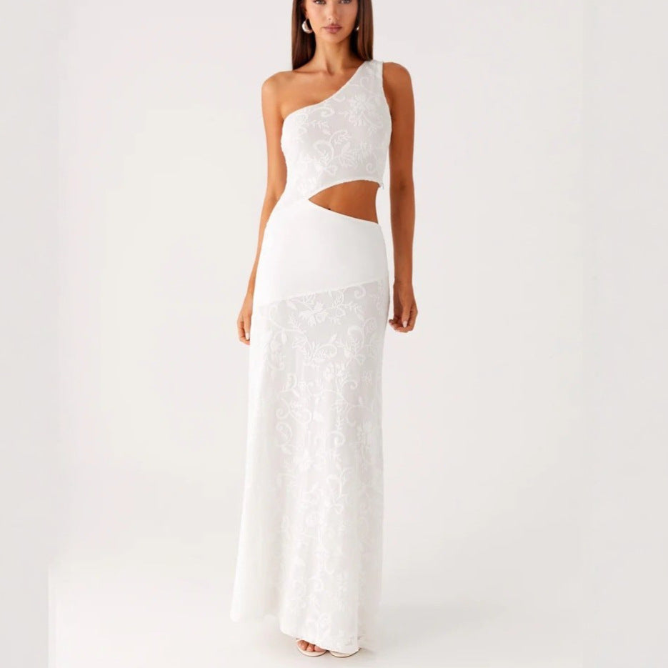 Damen Elegantes Maxikleid mit asymmetrischem Schnitt und floralem Spitzenbesatz Echo Archiv