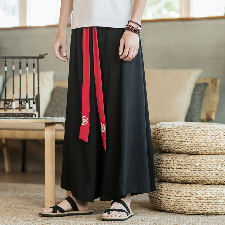 Herren Lässige und elegante Palazzo-Hose mit dekorativem Gürtel Echoarchiv