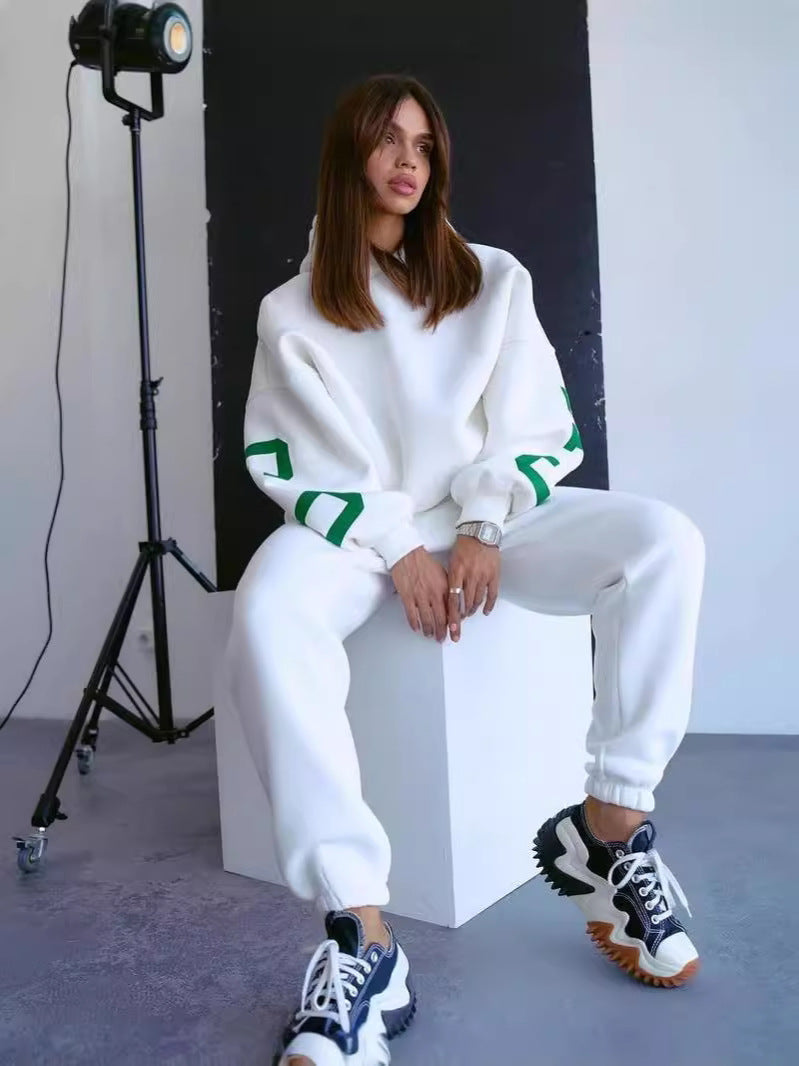 Damen Oversized Kapuzenpullover mit großflächigem Blockprint Echoarchiv