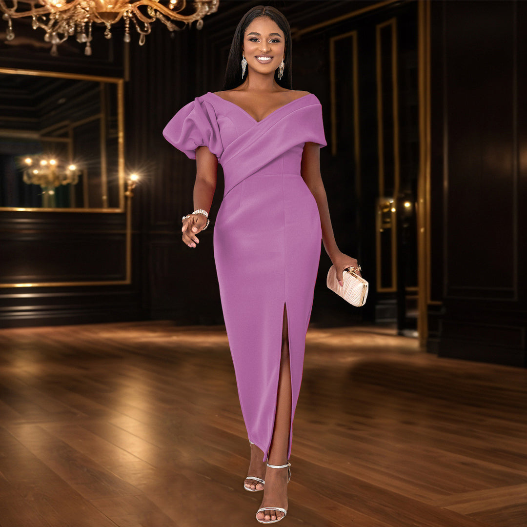 Damen Elegantes, figurbetontes Abendkleid mit asymmetrischem Ausschnitt und Puffärmeln Echo Archiv