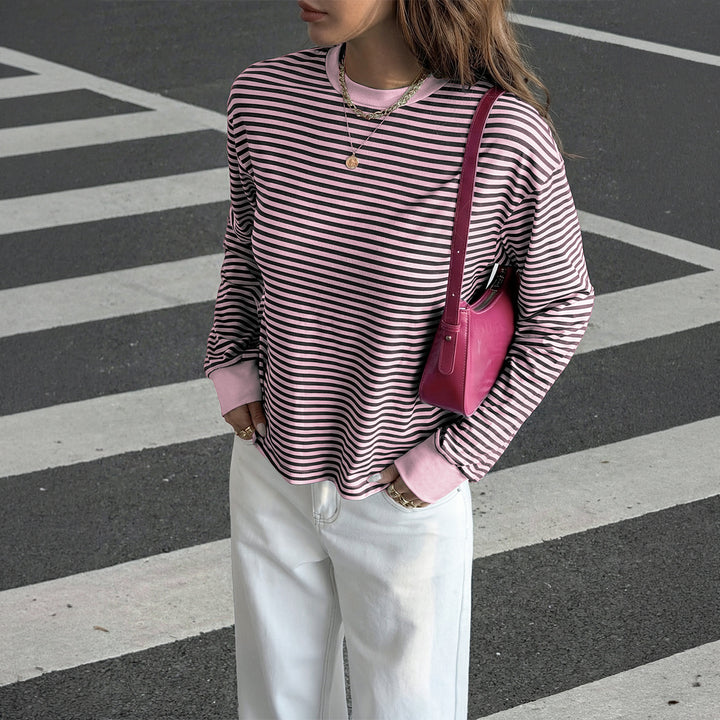 Damen lässiges gestreiftes Oversize-Longsleeve mit kontrastierendem Rundhalsausschnitt und verlängertem Rückensaum – Avérine