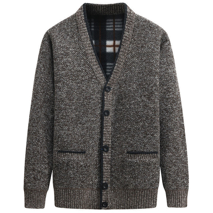 Herren Strickjacke mit kariertem Innenfutter und praktischen Taschen Echoarchiv