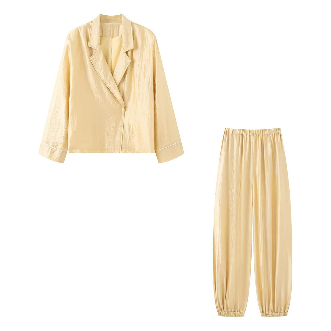 Damen Leichter Pyjama-Zweiteiler mit Schalkragenjacke und elastischer Bundhose Echo Archiv