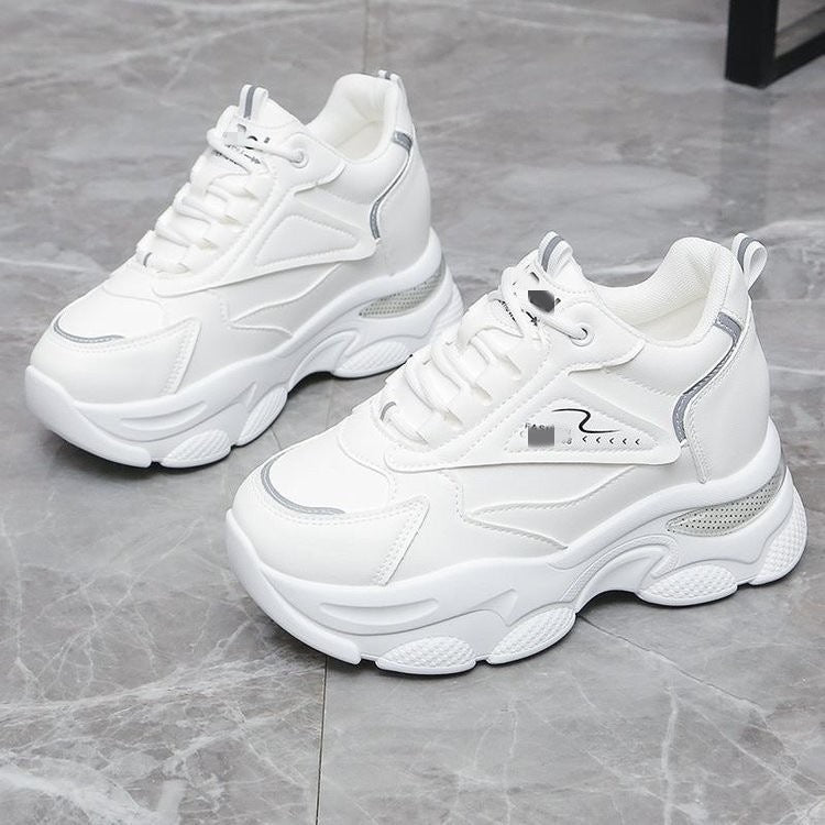 Damen Sportliche Chunky Sneakers mit atmungsaktiven Einsätzen und komfortabler Dämpfung Echo Archiv