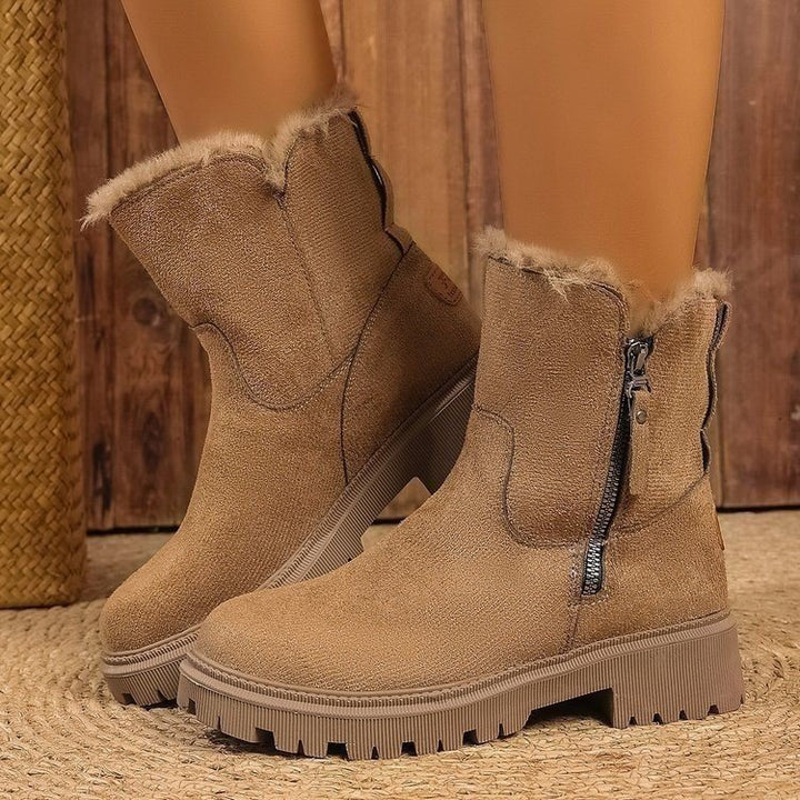 Damen Gefütterte Wildlederoptik Stiefeletten mit Teddyfutter, seitlichem Reißverschluss und profilierter Gummisohle – Varelle