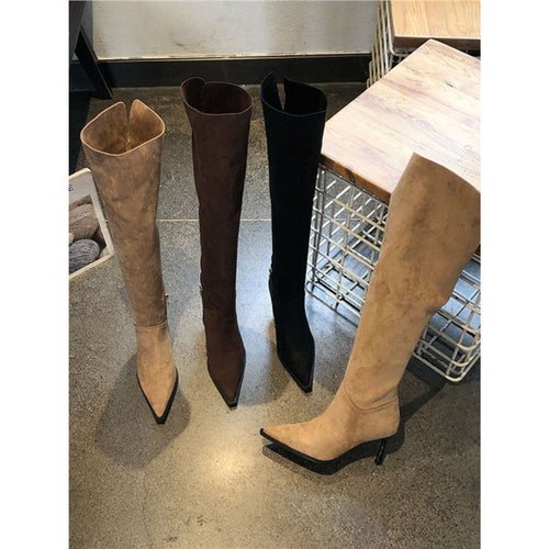 Damen Overknee-Stiefel aus Veloursoptik mit spitzer Zehenform und schmalem Absatz Echo Archiv