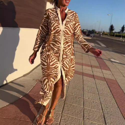 Damen nan langes Hemdblusenkleid mit Stehkragen, verdeckter Knopfleiste und seitlichem Schlitz Echo Archiv