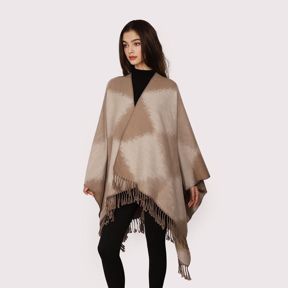Damen Kaschmiroptik-Cape im Kimono-Schnitt mit feinem Fransensaum Echo Archiv