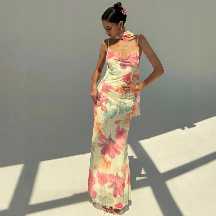 Damen Maxikleid mit raffinierten Spaghettiträgern und floralem Design Echo Archiv