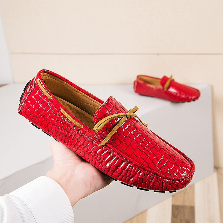 Damen lackierte Mokassin-Fahrerhalbschuhe mit Krokoprägung, weichem Lederfutter und profilierter Noppenlaufsohle Echo Archiv
