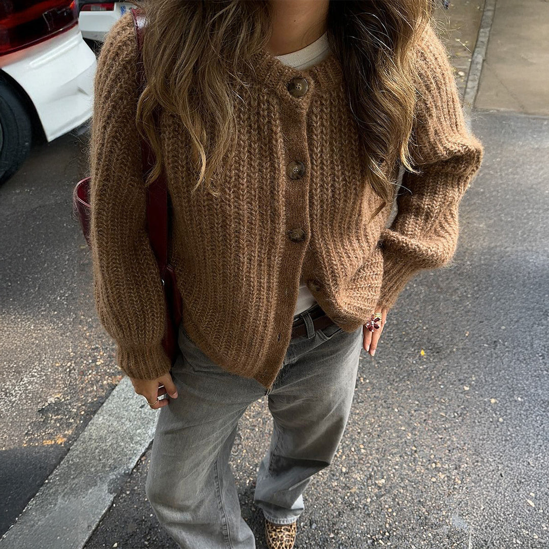 Damen nan grobgestrickter Oversize-Cardigan mit Kokosknopfleiste und überschnittener Schulter Echo Archiv