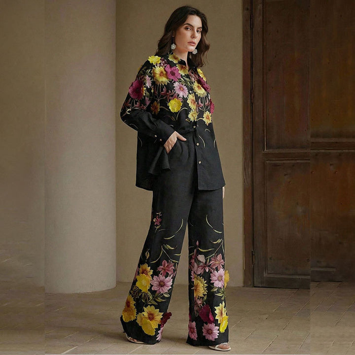 Damen Elegant floral gestalteter Gesamtlook Echo Archiv